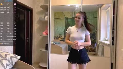 Olivia online show from 29, 10, 2025