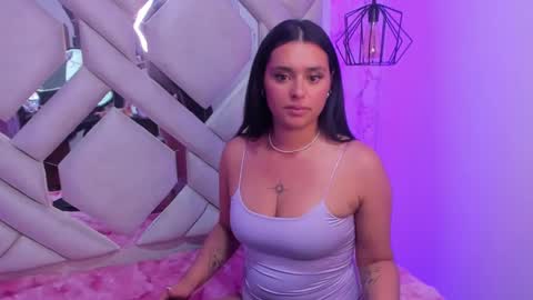 lorem_adams online show from 26, 1, 2025