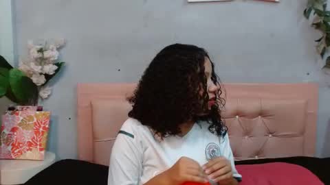 lorena_greys online show from 3, 7, 2026