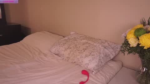 Loren online show from 10, 4, 2026