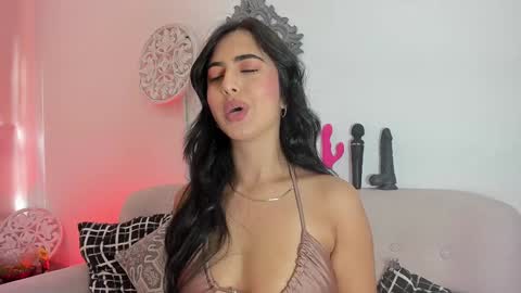 Snapshot of lorens_martin chatting on 26, 1, 2025 L O R E N online show from 26, 1, 2025