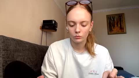 loretarobey online show from 28, 7, 2026