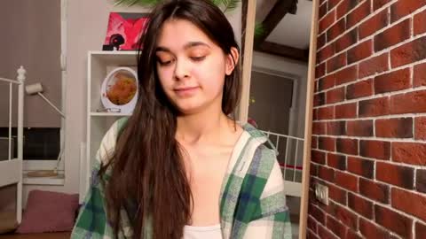 Nicole online show from 16, 5, 2026