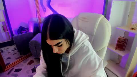 Snapshot of lorrainehunter chatting on 27, 4, 2026 Lorraine online show from 27, 4, 2026