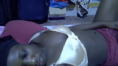 Snapshot of lotty_lavilla chatting on 16, 1, 2026 lotty_lavilla online show from 16, 1, 2026