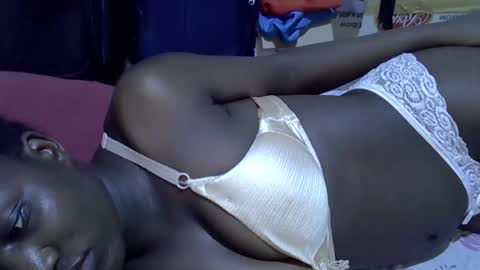 Snapshot of lotty_lavilla chatting on 16, 1, 2026 lotty_lavilla online show from 16, 1, 2026