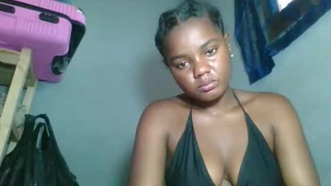 Snapshot of louane98 chatting on 20, 2, 2026 louane98 online show from 20, 2, 2026