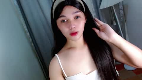 louilalicious online show from 2, 11, 2025