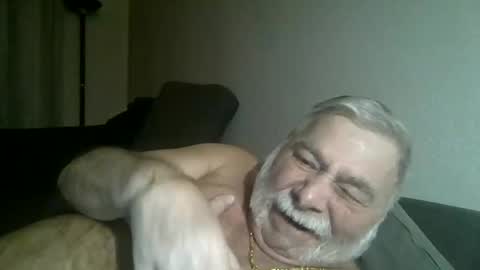 Snapshot of louis_chokdee chatting on 27, 12, 2024 louis_chokdee online show from 27, 12, 2024