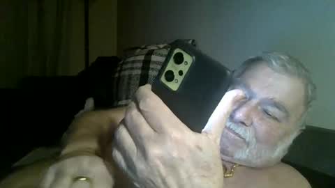 Snapshot of louis_chokdee chatting on 9, 3, 2025 louis_chokdee online show from 9, 3, 2025