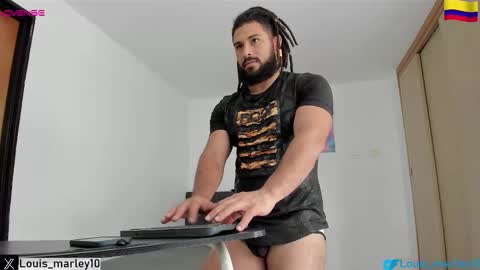 louis_marley_ online show from 6, 11, 2025