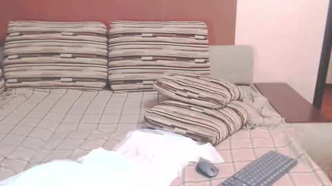 Snapshot of louise_lovee chatting on 26, 2, 2025 Louise Love online show from 26, 2, 2025