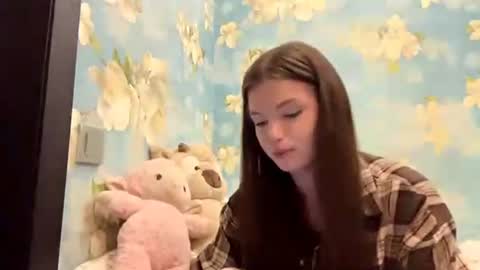 Snapshot of louismapes chatting on 18, 6, 2026 Sasha online show from 18, 6, 2026