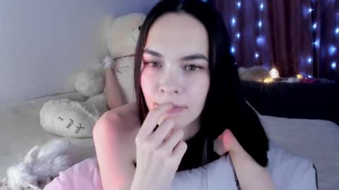 Snapshot of love_coin chatting on 11, 1, 2025 Love is name - I want to be your hobby General of hearts troops online show from 11, 1, 2025