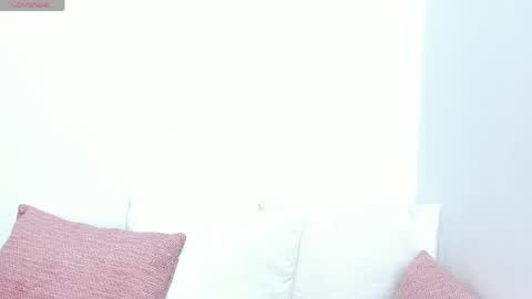 Kristen LoveBerry online show from 30, 5, 2026