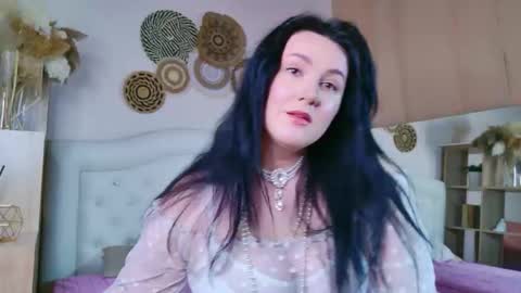 Monika online show from 28, 2, 2026