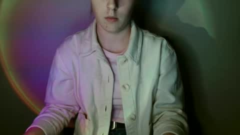 Vivian online show from 12, 2, 2026