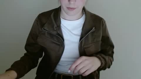 Vivian online show from 3, 4, 2026