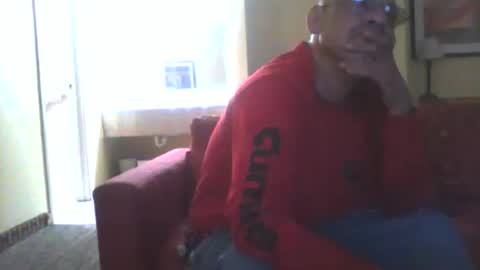 Snapshot of loveazz4me chatting on 18, 11, 2025 loveazz4me online show from 18, 11, 2025