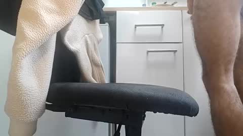 Liam online show from 9, 2, 2025