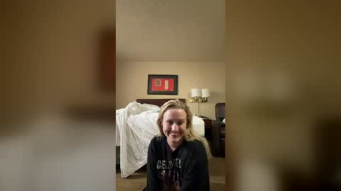 loveclaireelise online show from 7, 8, 2026