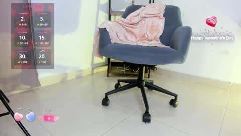 Snapshot of lovecurls_ chatting on 19, 2, 2025 Luna online show from 19, 2, 2025