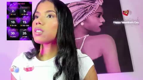 Snapshot of lovecurls_ chatting on 30, 11, 2025 Luna online show from 30, 11, 2025