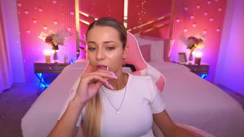 loveedove online show from 16, 7, 2026