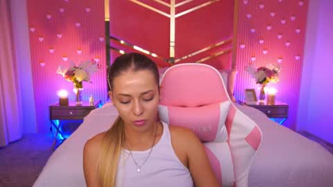 loveedove online show from 20, 7, 2026