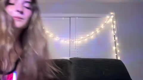 Olivia Rose online show from 30, 7, 2026