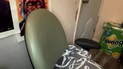 Snapshot of lovefuckingnsucking chatting on 25, 4, 2026 Ashley and Leon online show from 25, 4, 2026