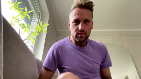 lovefuesse online show from 28, 10, 2025