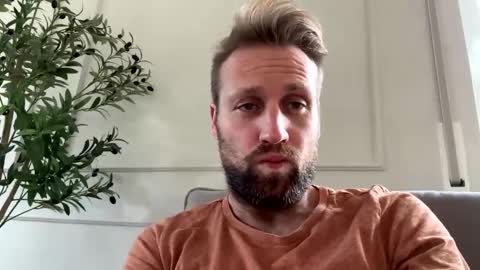 lovefuesse online show from 18, 11, 2025