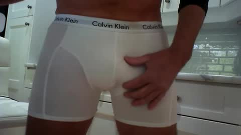 Snapshot of lovehairyone chatting on 6, 1, 2025 lovehairyone online show from 6, 1, 2025