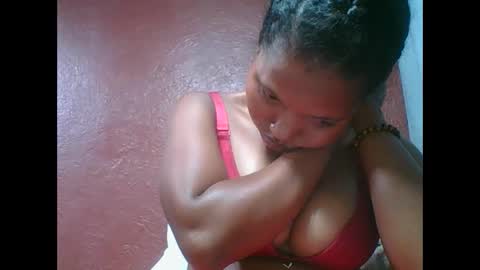 loveinlife750427 online show from 25, 11, 2025