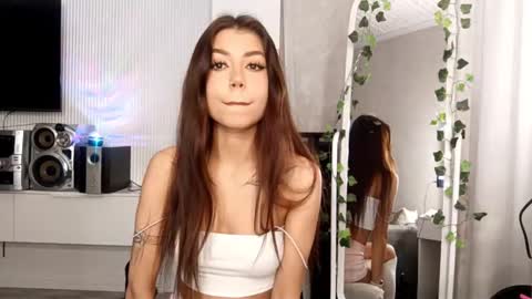 Flora online show from 17, 2, 2026