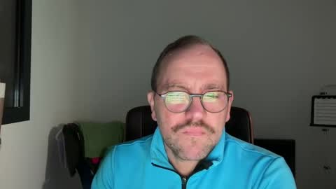 Snapshot of lovelick007 chatting on 3, 1, 2025 lovelick007 online show from 3, 1, 2025