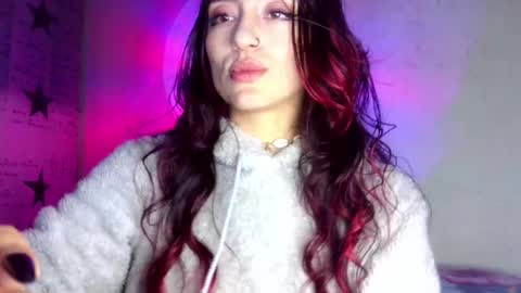 Snapshot of lovely_akira_xwx chatting on 5, 5, 2026 Tami online show from 5, 5, 2026