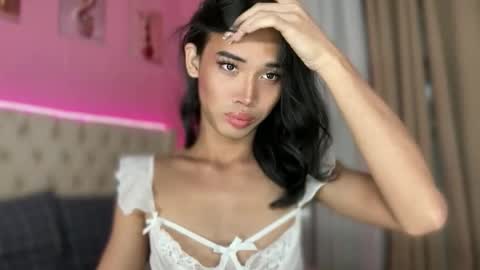 BABY BRIANA online show from 18, 5, 2026