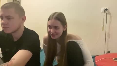 lovely_couple00 online show from 22, 2, 2026