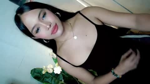 Snapshot of lovely_felicity chatting on 7, 7, 2026 lovely_felicity online show from 7, 7, 2026