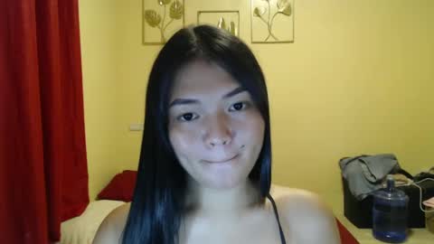 Lovely Laura online show from 4, 12, 2024