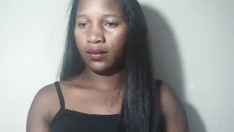 lovelylarra online show from 9, 4, 2026