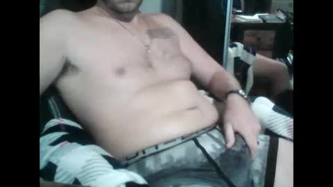 Snapshot of lovelylaur_xo chatting on 14, 1, 2026 LovelyLaur online show from 14, 1, 2026