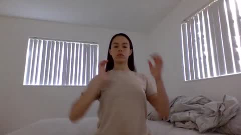 Snapshot of lovelylovelybrooke chatting on 12, 2, 2025 lovelylovelybrooke online show from 12, 2, 2025
