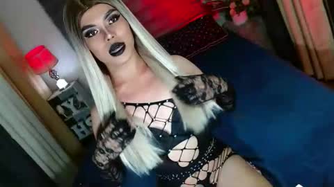 lovelymiss_shyna11 online show from 14, 10, 2025