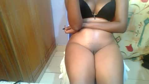 Snapshot of lovelyy_dreams chatting on 10, 3, 2026 Hanna online show from 10, 3, 2026