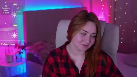 Snapshot of lovelyybell chatting on 4, 3, 2025 B E L L online show from 4, 3, 2025