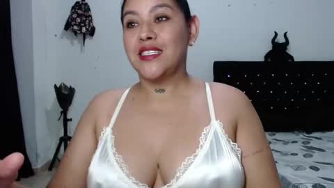 Snapshot of loveme_d chatting on 29, 10, 2025 loveme_d online show from 29, 10, 2025