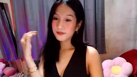 Snapshot of loveme_fiona chatting on 10, 10, 2025 loveme_fiona online show from 10, 10, 2025